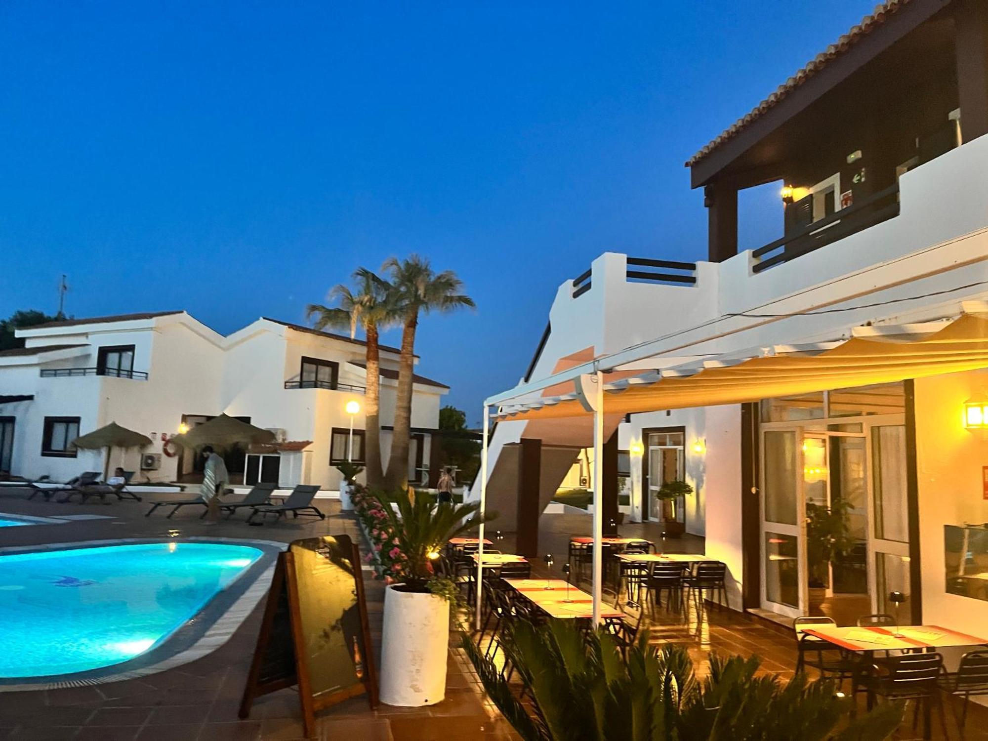 Nuramar Aparthotel Cala'N Bosch  Exterior foto
