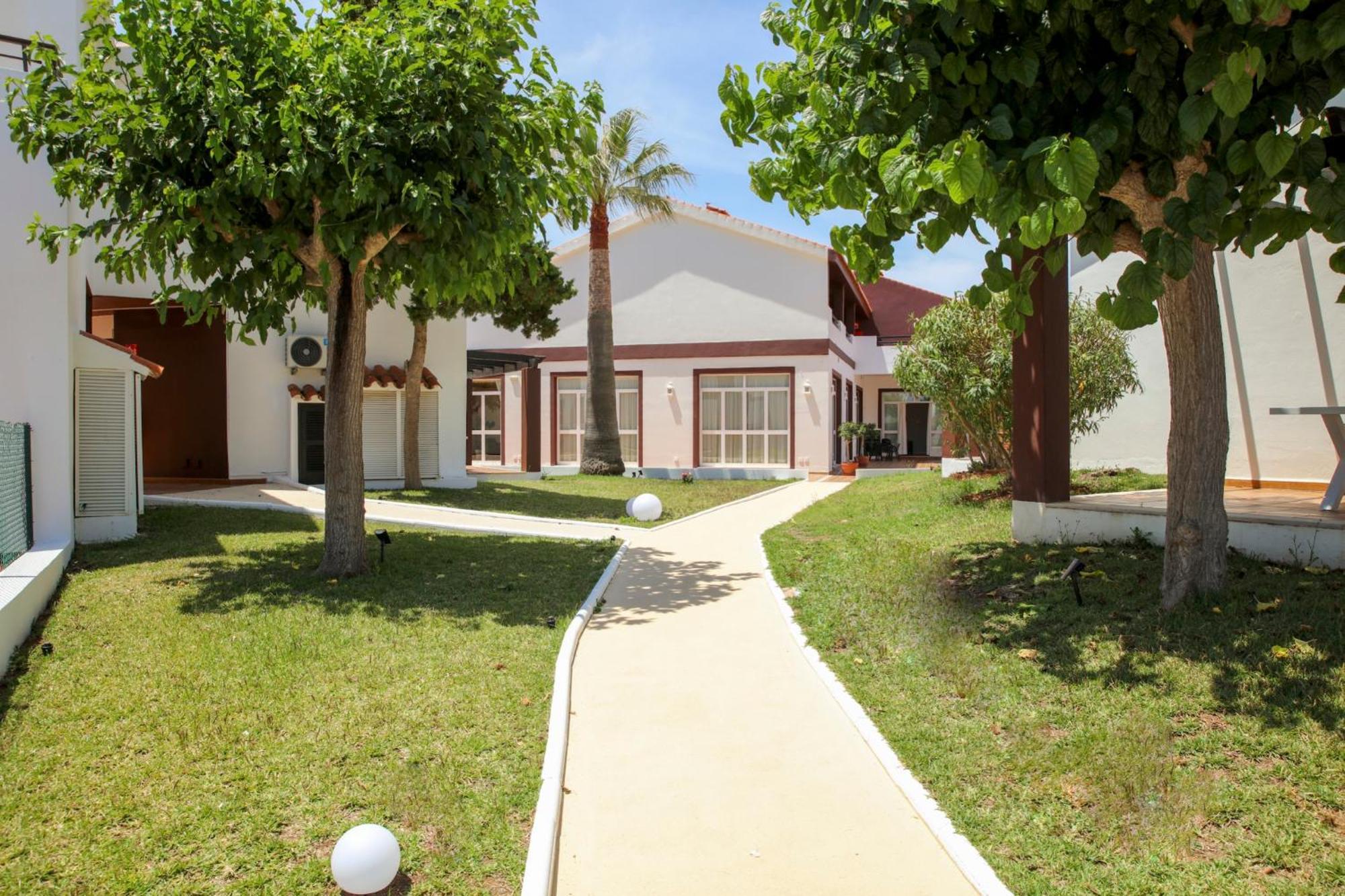 Nuramar Aparthotel Cala'N Bosch  Exterior foto